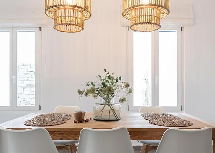 Summersalt Paros * 몰로스파루