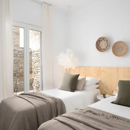 Summersalt Paros *