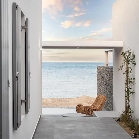 Summersalt Paros *