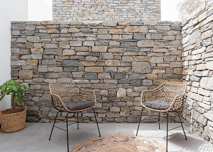 Summersalt Paros Willa